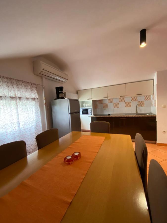Apartment Lara Rab Town Zewnętrze zdjęcie